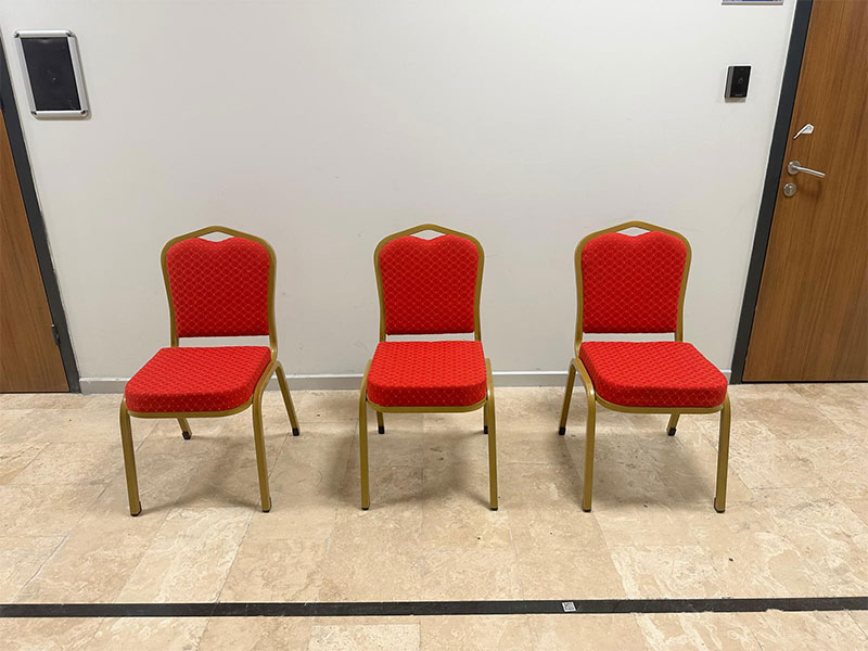 kiralık hilton sandalye