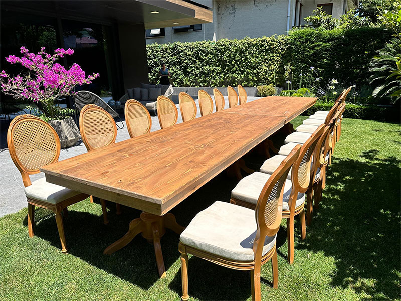 Kahverengi Nostaljik Sandalye Kiralama