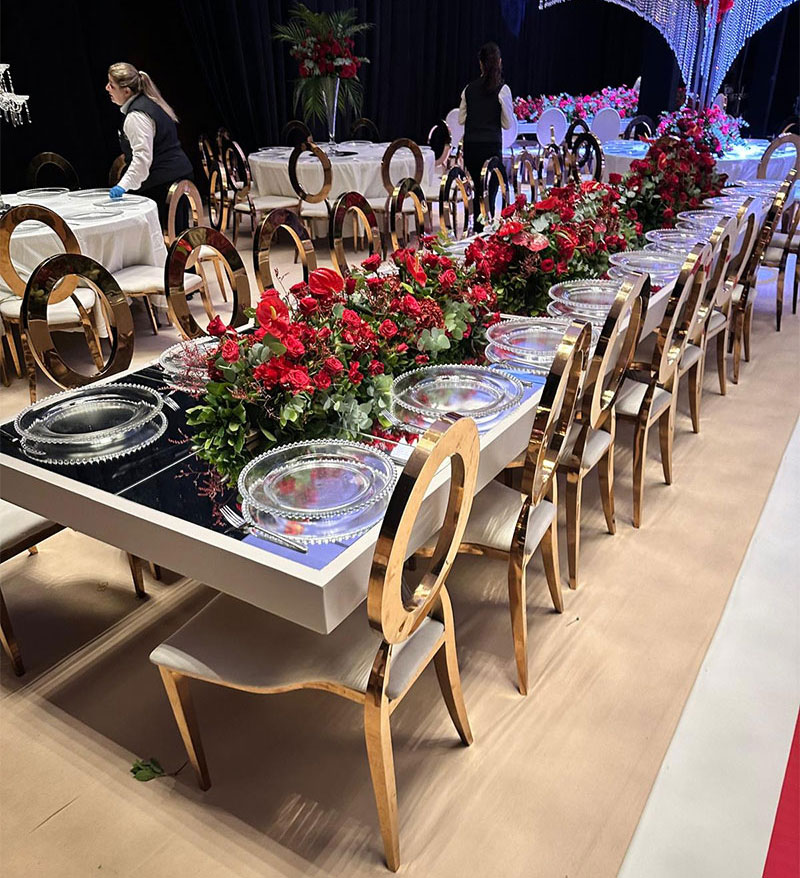 Aynalı Masa Kiralama