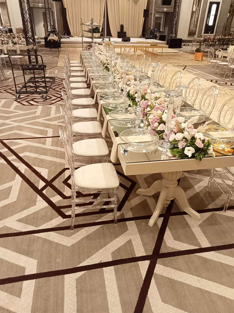 Lake Aynalı Masa Kiralama