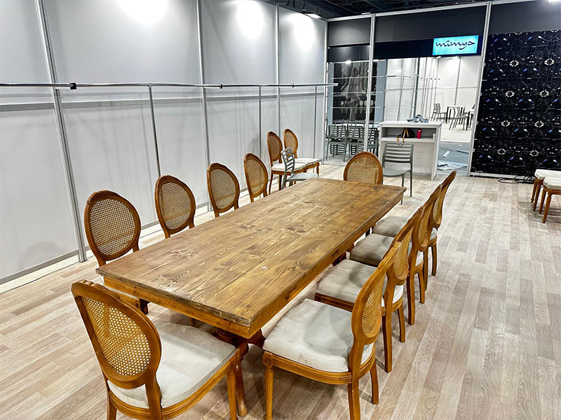 Fuar İçin Hazeran Sandalye Kiralama