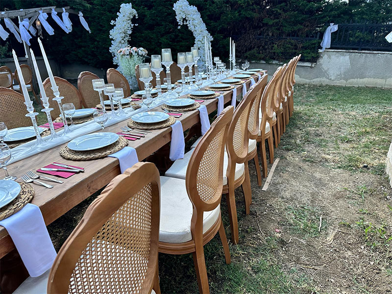 Ahşap sandalye kiralama