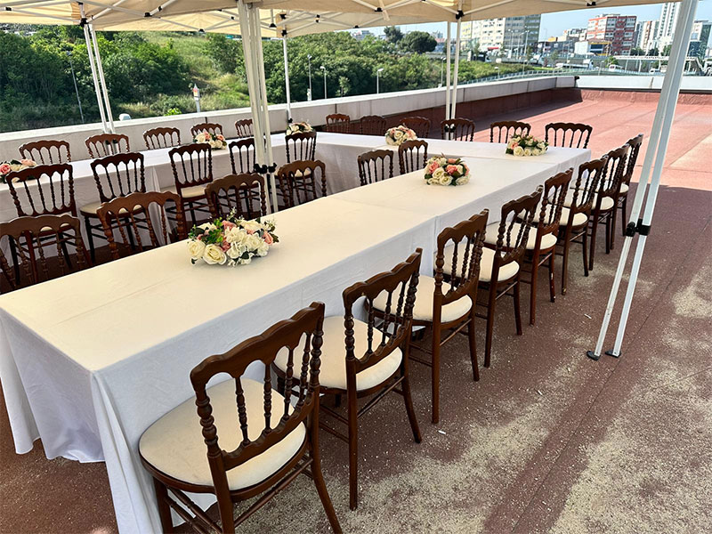 Kahverengi Napolyon Sandalye Kiralama