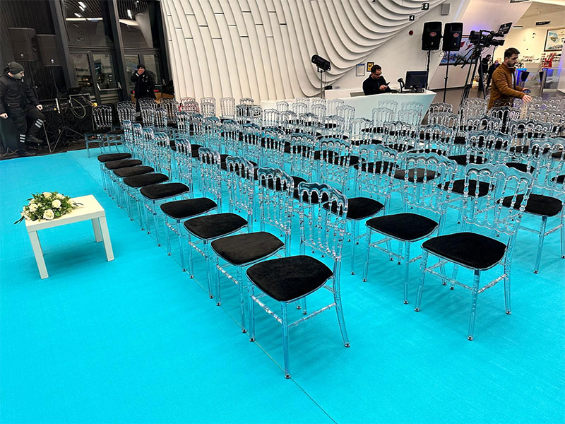 Gebze Şeffaf Masa Sandalye Kiralama