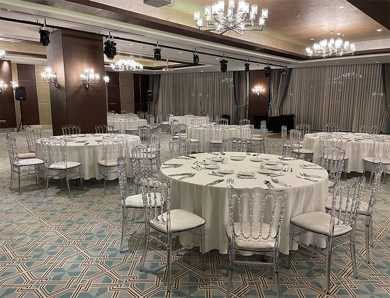 Şeffaf Napolyon Sandalye Kiralama