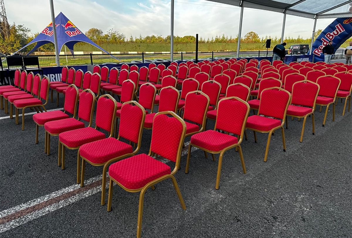 Hilton Sandalye Kiralama