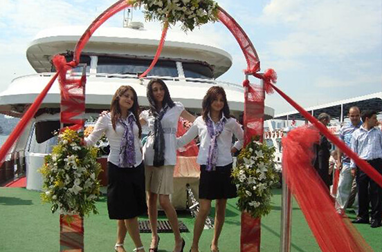 Host ve Hostes Hizmetleri